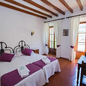 Verde-adults Only , Deia Espanha